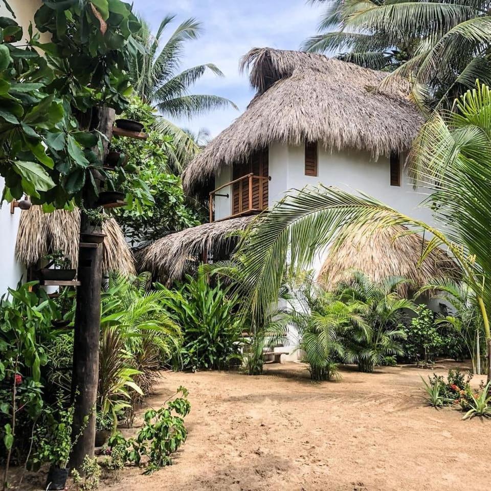 Hotel Descalzo Spa Zipolite Luaran gambar